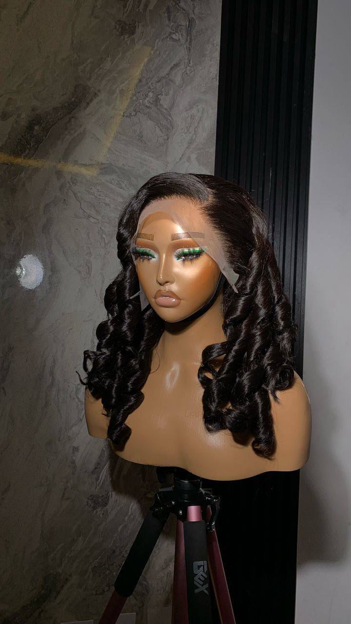 Wigs, Hair extensions and bundles